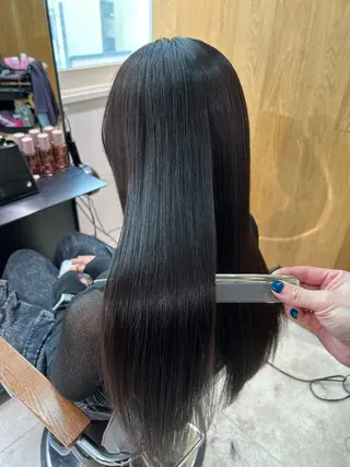 ロング 🩵縮毛矯正  髪質 改善 美髪🩵のヘアスタイル