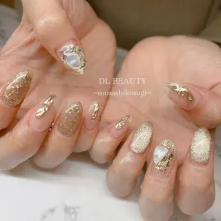 ネイル .. momoko🕊のネイルデザイン