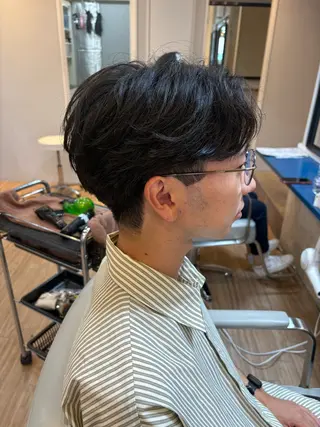 メンズ 韓国ヘアー🇰🇷 MIWAのヘアスタイル