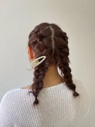 ミディアム ヘアアレンジ 🫧ぷる艶カラー🫧 Yuubi🦩のヘアスタイル