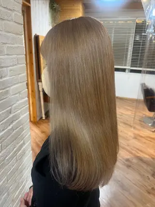 ロング カラー Topstylist YUKIのヘアスタイル