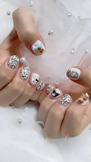 ネイル Crystal Nailのネイルデザイン