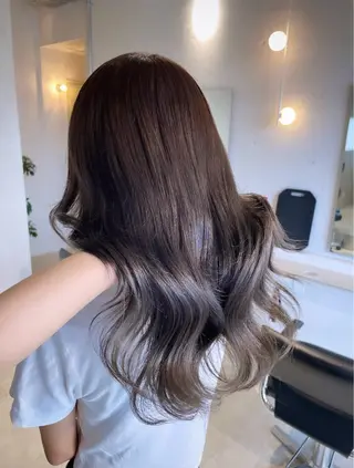 ロング カラー tim hinaのヘアスタイル
