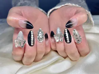 ネイル マツエク・マツパ アイブロウ Nail&eye Belire 新宿のネイルデザイン