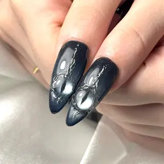 ネイル ルシイ🎀新宿長さ 出しパーツ専門店のネイルデザイン