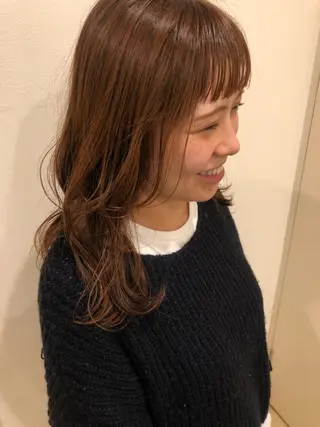 ミディアム カラー 🦩レイヤー|透明感 カラー🦩makoのヘアスタイル