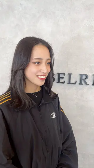 カラー 本村 あやかのヘアスタイル