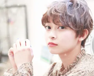 ショート カラー ダブルカラー🎉 ハイトーン🎉スドウのヘアスタイル