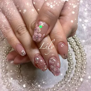 ネイル Lily*nail 🌻Mii🌻のネイルデザイン