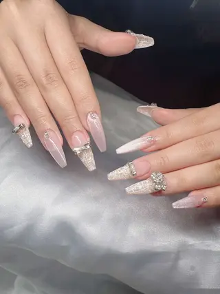 ネイル Lee Nails チップ長さだし専門店のネイルデザイン