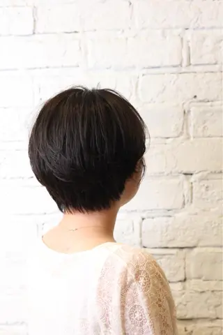ショート 飯塚 七海のヘアスタイル