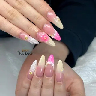 ネイル The 1989 Nail Salonのネイルデザイン