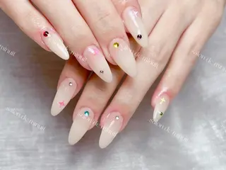 ネイル Momo 🤍のネイルデザイン