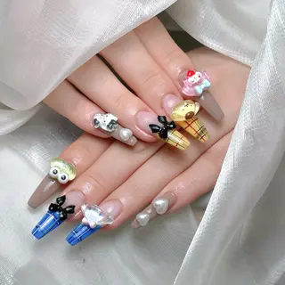 ネイル Maggie Nail🦩のネイルデザイン