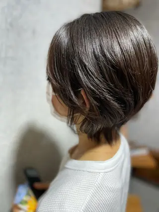 ショート 坂野 結子のヘアスタイル