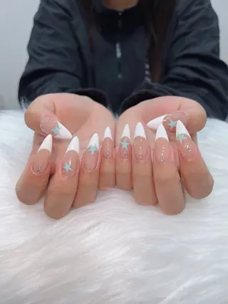 ネイル Sora  Nail 長さ出し専門店のネイルデザイン