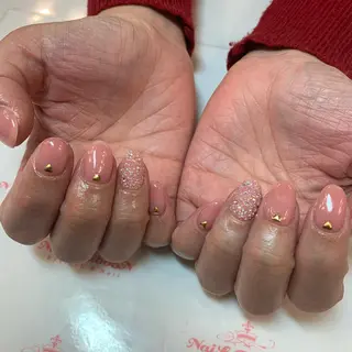 ネイル ネイルリボン 受付スタッフのネイルデザイン