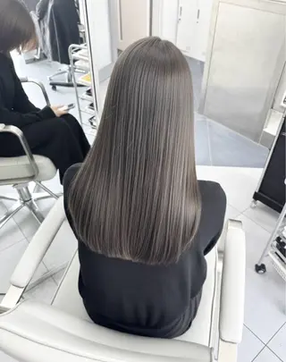 ロング カラー ヘアアレンジ 渋谷のブリーチカラー シェフ🧑‍🍳蓮のヘアスタイル