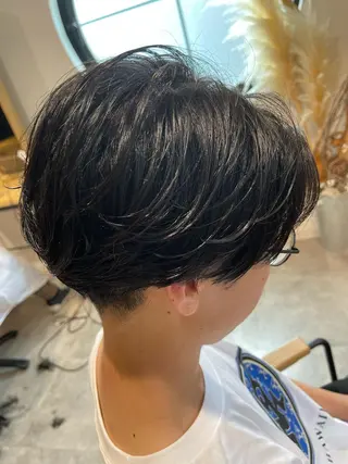 ショート パーマ メンズ 栄/レイヤーカット /ケアブリーチ🍁楓のヘアスタイル