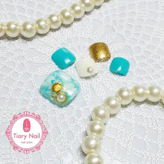 ネイル tiarynail K K🐼のネイルデザイン