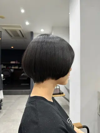 ショート シガ ミクトのヘアスタイル