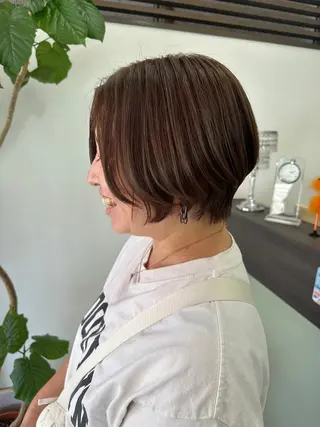 カラー レイヤー 艶々カラーのヘアスタイル