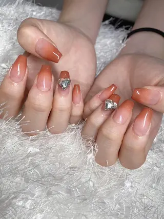 ネイル Nail&eye Belire 新宿のネイルデザイン