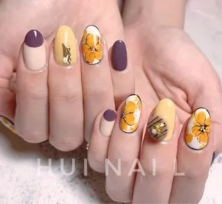 ミディアム めぐみのネイルサロン スタッフ練習のネイルデザイン