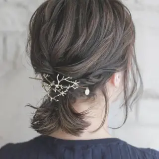 セミロング カラー ヘアアレンジ 【公式】amble luxe池袋東口🩷のヘアスタイル