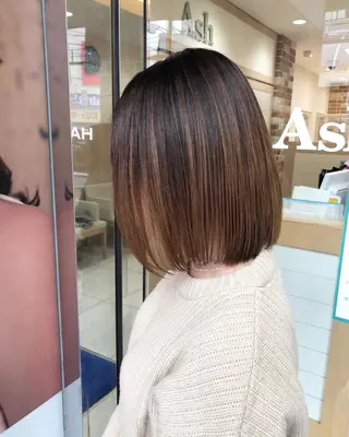 ミディアム パーマ 丸みショートボブ/ タッセルボブ 吉野のヘアスタイル