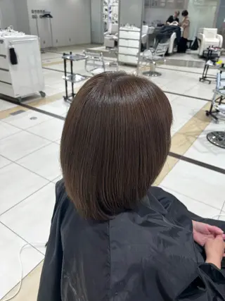 ミディアム カラー 坂下 かのんのヘアスタイル