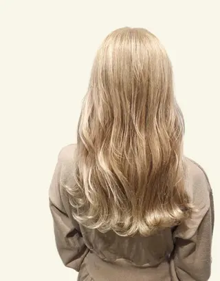 ロング カラー ケアブリーチ /髪質 改善/古橋圭史郎のヘアスタイル