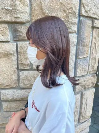 ミディアム カラー miku 三ノ輪のヘアスタイル