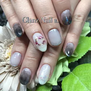 ネイル Glanz  Nail aのネイルデザイン