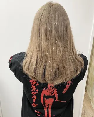 セミロング ☀️透明感color KURO☀️のヘアスタイル
