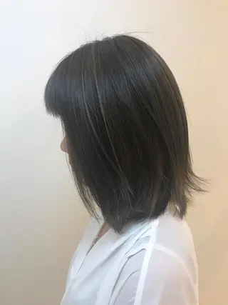 ミディアム カラー 湯浅 了一のヘアスタイル