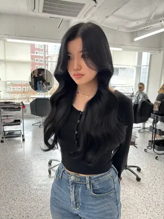ロング 🩵透明感艶髪 縮毛矯正masa🩵のヘアスタイル