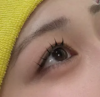 マツエク・マツパ femme横川 さきの眉毛・アイブロウイメージ