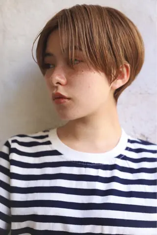 ショート カラー 岡安優太 顔まわり似合せが得意のヘアスタイル