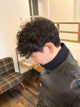 ショート パーマ メンズ 水谷 優華のヘアスタイル