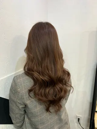 セミロング カラー 吉野 瑳桜のヘアスタイル