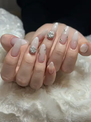 ネイル 全てパラベース💅 MIORA_琴乃のネイルデザイン