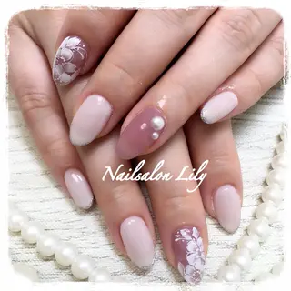 ネイル Lily*nail 🌻Mii🌻のネイルデザイン