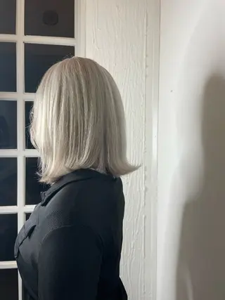 ミディアム カラー 弥祝 minoriのヘアスタイル