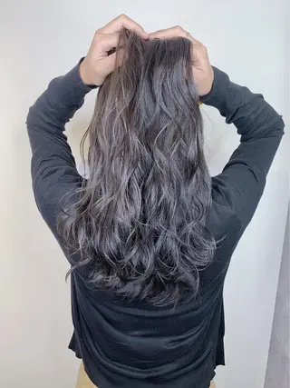 セミロング カラー _WHITE 高槻のヘアスタイル