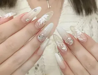 ネイル VIVIAN エイのネイルデザイン