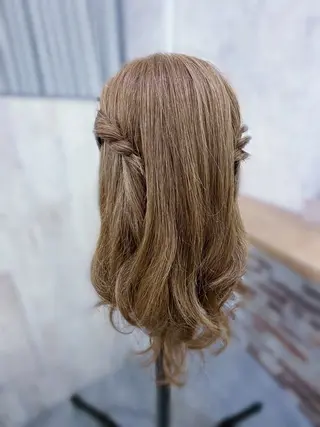 ヘアアレンジ 馬方 雫のヘアスタイル