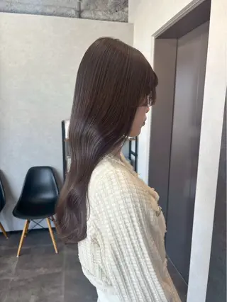 カラー 今野 梨々花のヘアスタイル