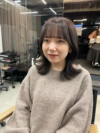ミディアム 伊藤 莉奈　韓国ヘアのヘアスタイル