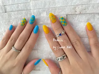 ネイル BeauJu by Luana Nailのネイルデザイン